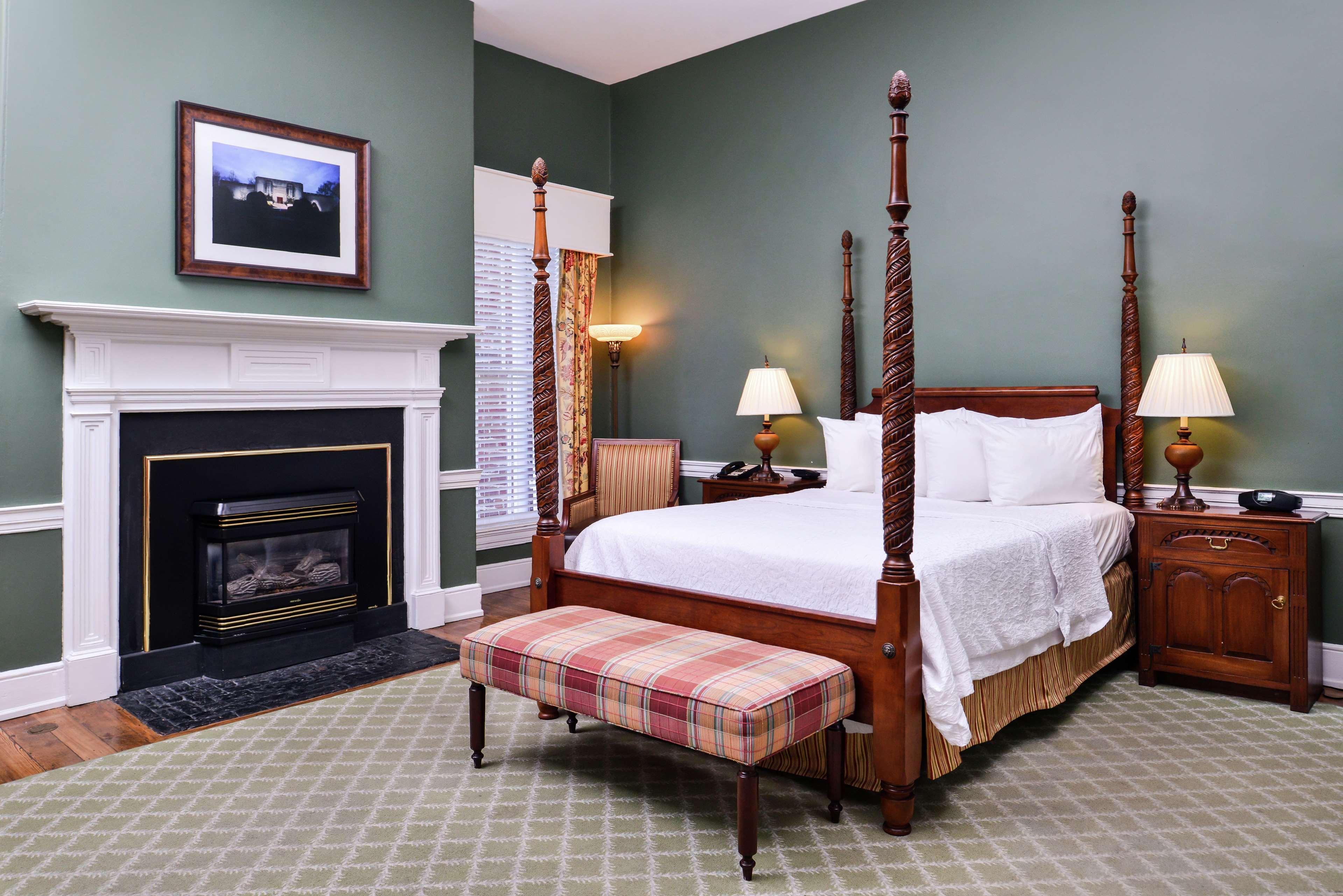 Hampton Inn Lexington Historic Area Exterior photo